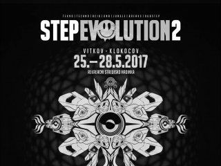 Step evolution [CZ]
